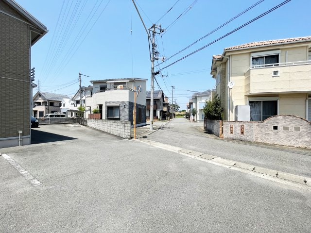 徳島市春日２丁目のアパートの周辺