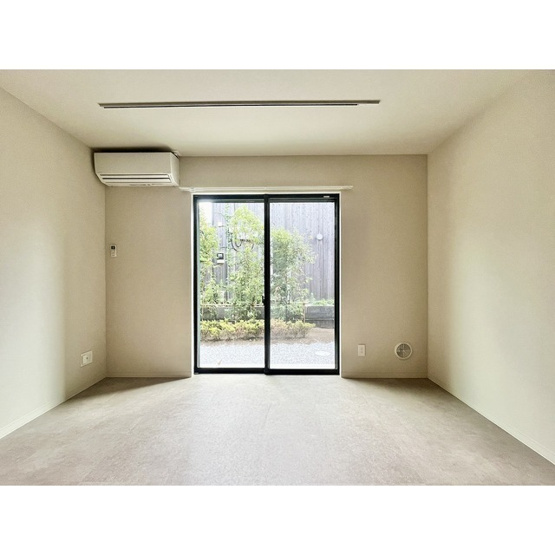 【居間・リビング】 | フォルストヴィラ鵠沼 | リビング