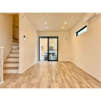 【居間・リビング】 | ☆LDK16.5帖