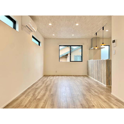 【居間・リビング】 | ☆LDK16.5帖