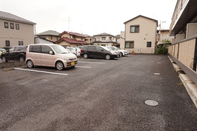 ★敷地内駐車場★（有料・要空き確認）