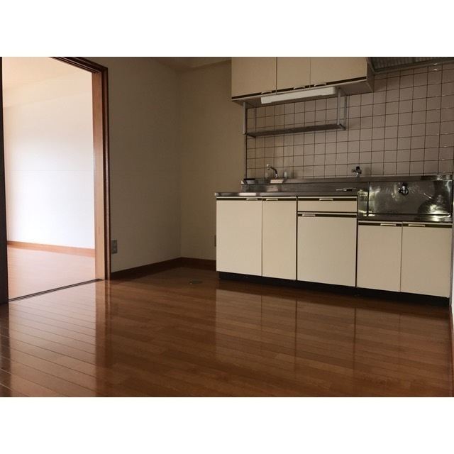 岐阜市忠節町３丁目のアパートの居間・リビング|DK7.5帖