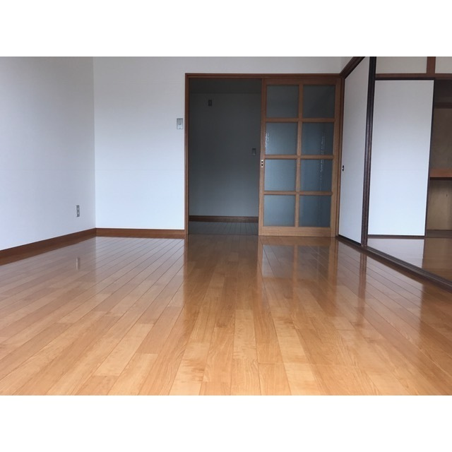 岐阜市忠節町３丁目のアパートの居間・リビング|洋室7.5帖