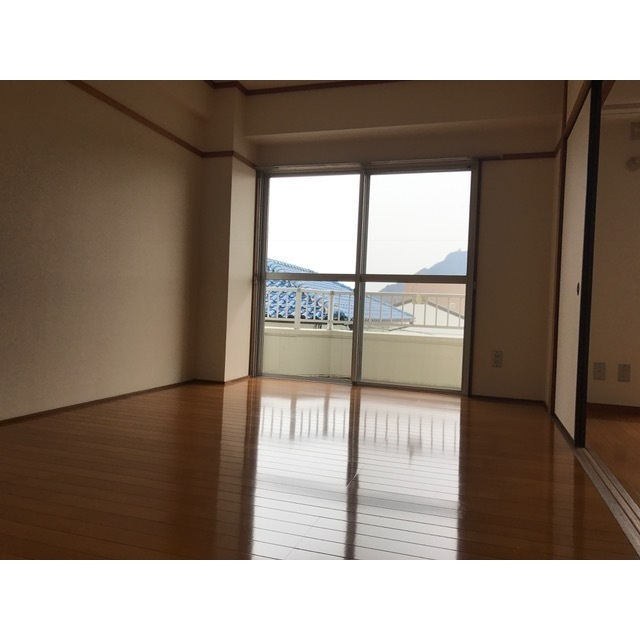 岐阜市忠節町３丁目のアパートの居間・リビング|洋室7.5帖