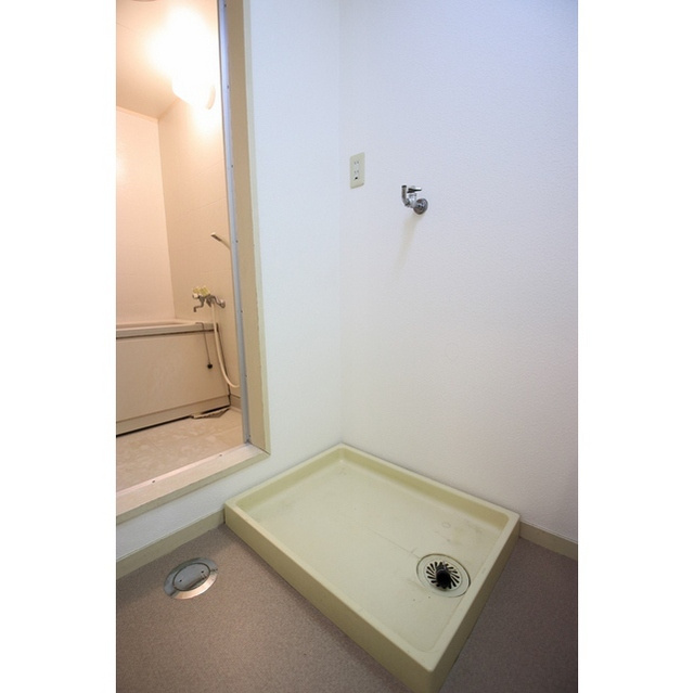 メゾン徳Ⅱの設備|室内洗濯機置き場