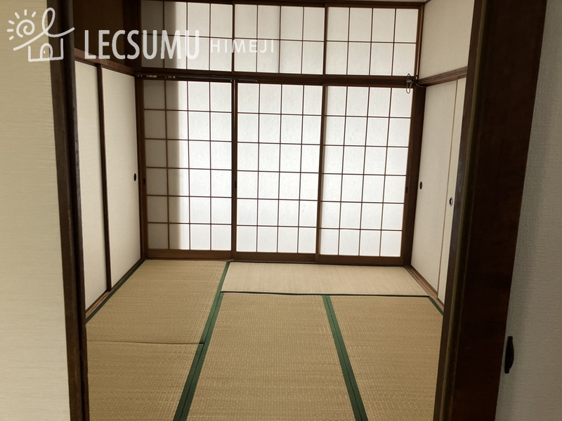 船丘ビルの和室