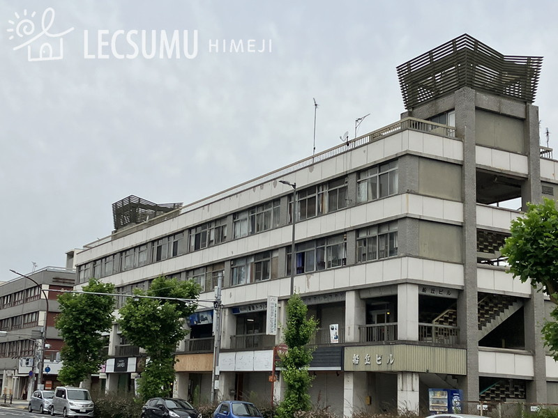 船丘ビルの外観