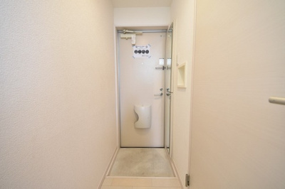 【玄関】 | CB博多カペラ | 別号室の写真になります。現況優先。