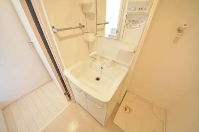 【洗面所】 | CB博多カペラ | 別号室の写真になります。現況優先。