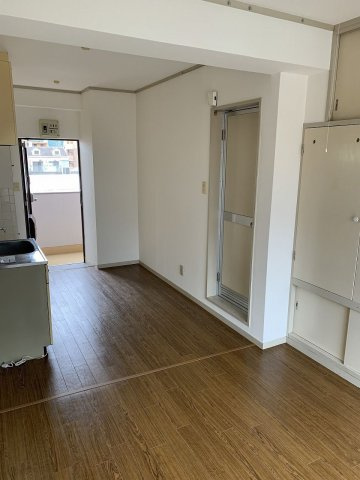 【洋室】 | ルーセント白木原 | 別号室の写真になります。現況優先。
