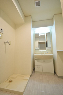 【洗面所】 | ルシール平尾 | 別号室の写真になります。現況優先。