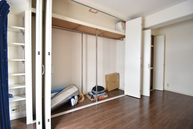 あみだ池ハイツの収納