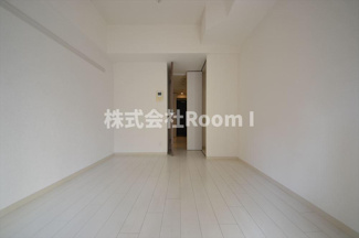 【洋室】 | プレサンス谷町アルファ | コンパクトで使いやすい洋室です