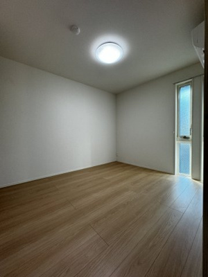 【洋室】 | Farouche