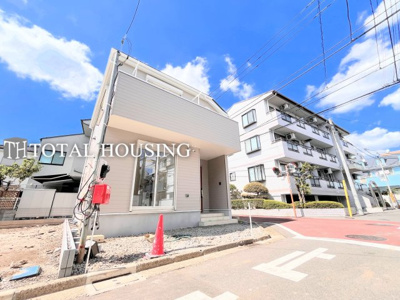 【前面道路含む現地写真】 | 調布市国領町4丁目　新築戸建　全2棟