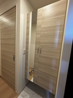 【内装】 | Farouche