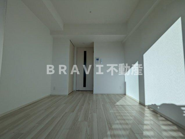 アドバンス大阪バレンシア BRAVI不動産の寝室