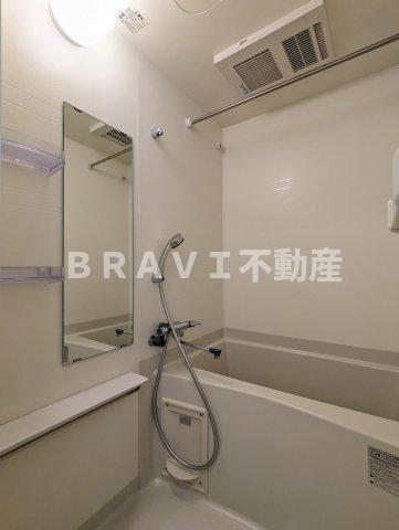 アドバンス大阪バレンシア BRAVI不動産の浴室