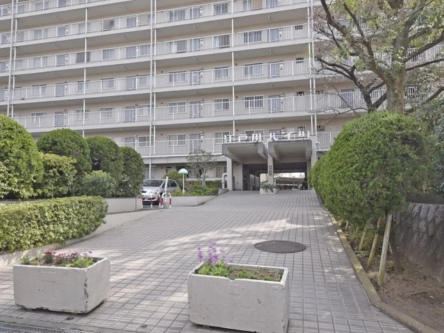 江戸川ハイツ　2階　81.71㎡　角　部屋　リ　ノベーション済の外観
