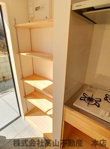 宗像市赤間１丁目のアパートの収納