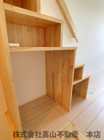 宗像市赤間１丁目のアパートの収納