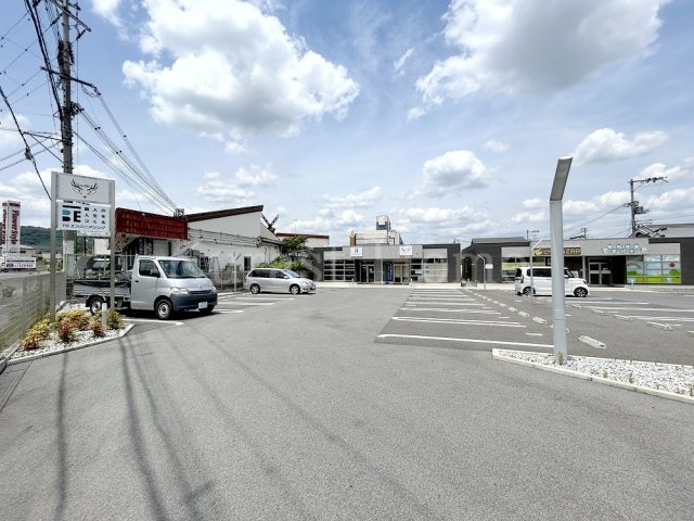 【駐車場】 | 香芝市今泉店舗・事務所（ロードサイド）