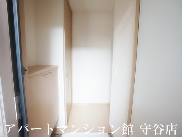 カサベルデBの玄関