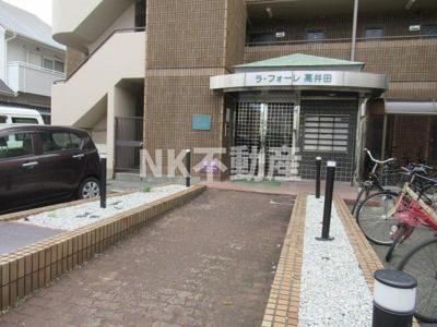 【エントランス】 | ラ・フォーレ高井田（高井田賃貸） | 清潔なエントランスです