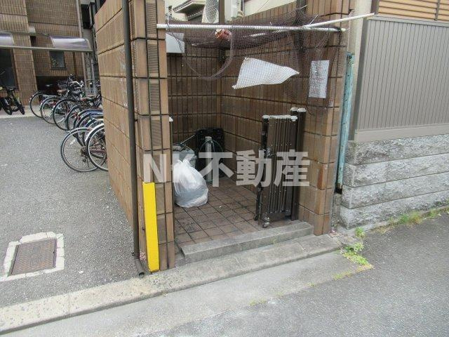 【その他】 | ラ・フォーレ高井田（高井田賃貸） | ゴミ置き場です