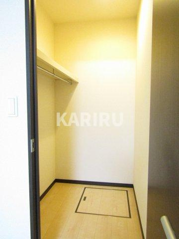 フジパレス鶴見Ⅴ番館 の収納