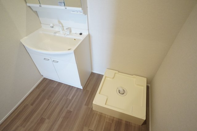 ヴァンベール仁川の洗面所