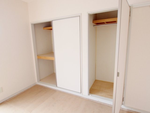 ツインズコートAの収納