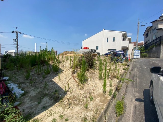 千種区光が丘1丁目の前面道路含む現地写真