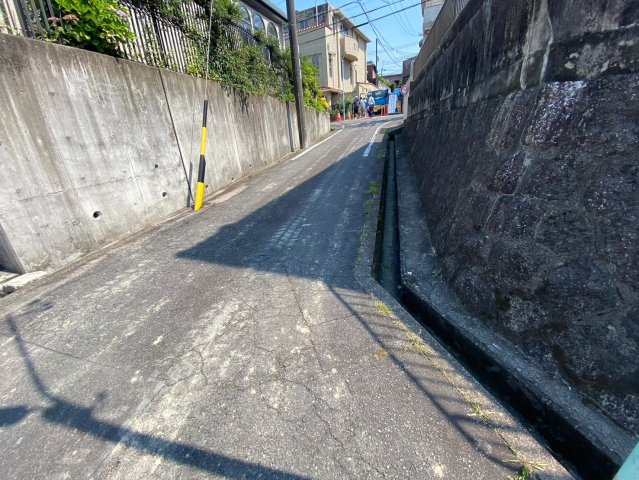 千種区光が丘1丁目の前面道路含む現地写真