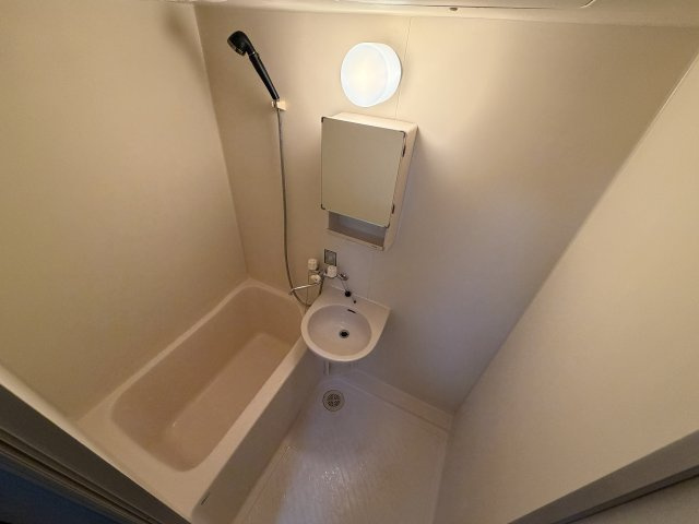 ラブリーローズの浴室