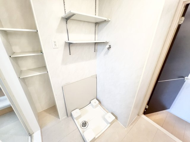 ロイヤルガーデンスタシオンのその他|※別部屋参考写真