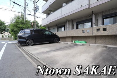 【駐車場】 | ボヌール新栄 | 駐車場です