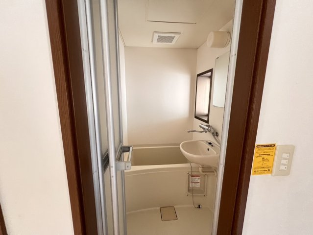 【浴室】 | グリーンヒルズ常盤 | こちらは203号室の写真となります。ご参考にしていただければ幸いです。