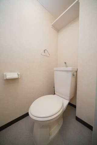 グリュック・雄のトイレ