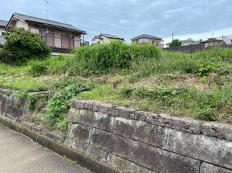 【外観】 | 千葉市緑区高津戸町　南東側駐車場　37坪　更地　
自然とふれあいができる住環境で子育てをおもいっきりしたい子育て世代にもおすすめ