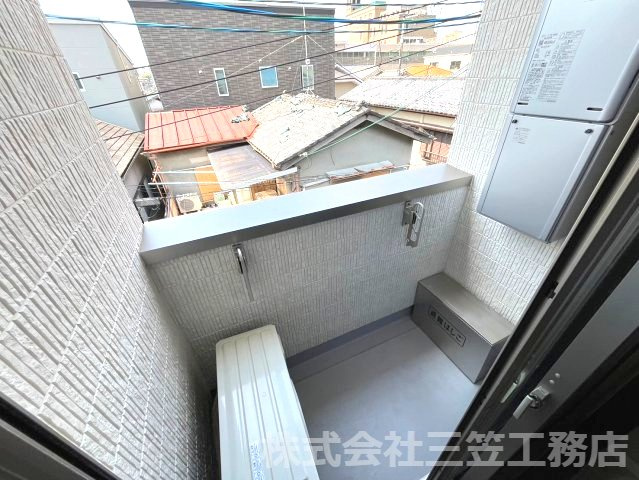 INOVE寝屋川のバルコニー