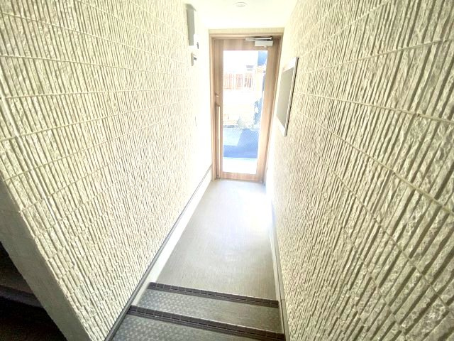 INOVE寝屋川のロビー