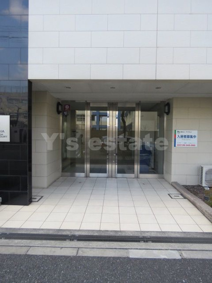 【エントランス】 | CASSIA高井田NorthCourt