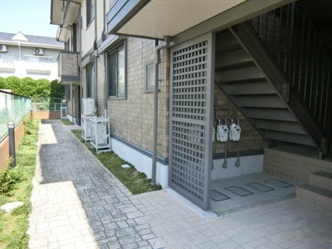 グランディールの周辺