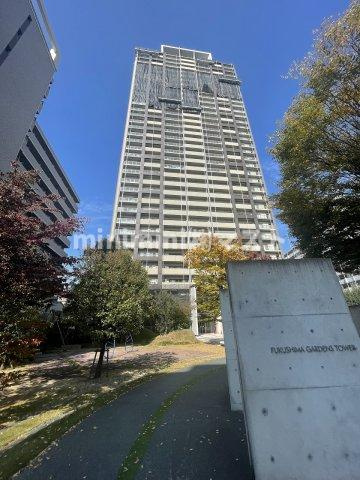 福島ガーデンズタワーの外観