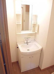 ヴィラコートはなみづきの洗面所|忙しい朝には欠かせない洗面所です