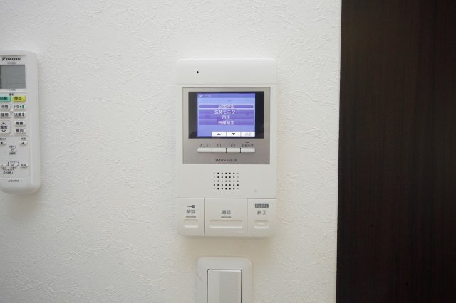 Ray court宮東の設備|モニター付インターフォン