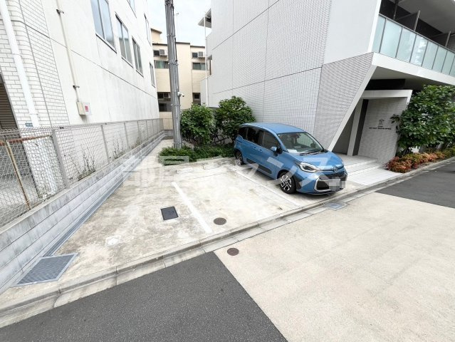 IE 新栄の駐車場