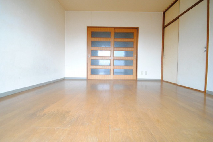 シャトレ今町の居間・リビング|おしゃれな居間です