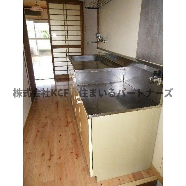 印度屋ハイツ2のキッチン|きれいなキッチンです